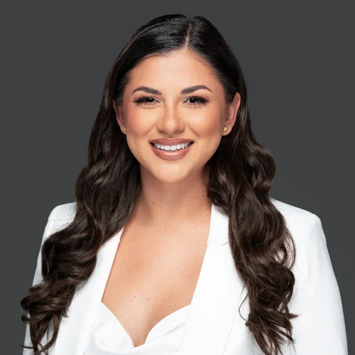 Melissa Sastri Headshot